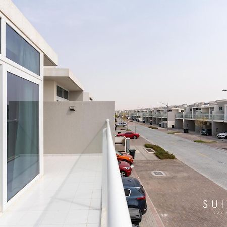 Exceptional 4Bed Villa In A Peaceful Community Dubai Exterior photo